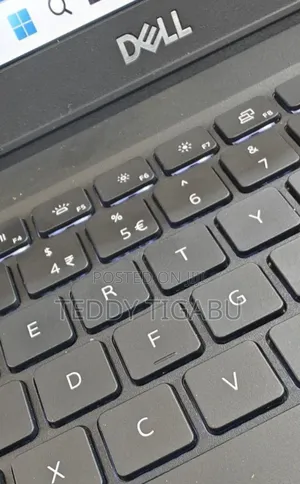 Photo - New Laptop Dell Latitude 5310 16GB Intel Core I5 SSD 512GB