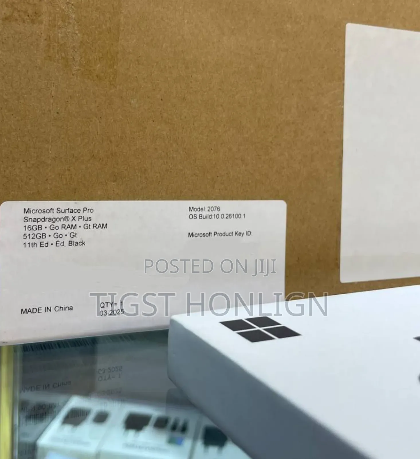 New Microsoft Surface Pro 11th Edition, a Copilot+ PC 16GB SSD 512GB