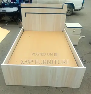 1.20አልጋ(Bed)ከ1ኮመዲኖ ጋር