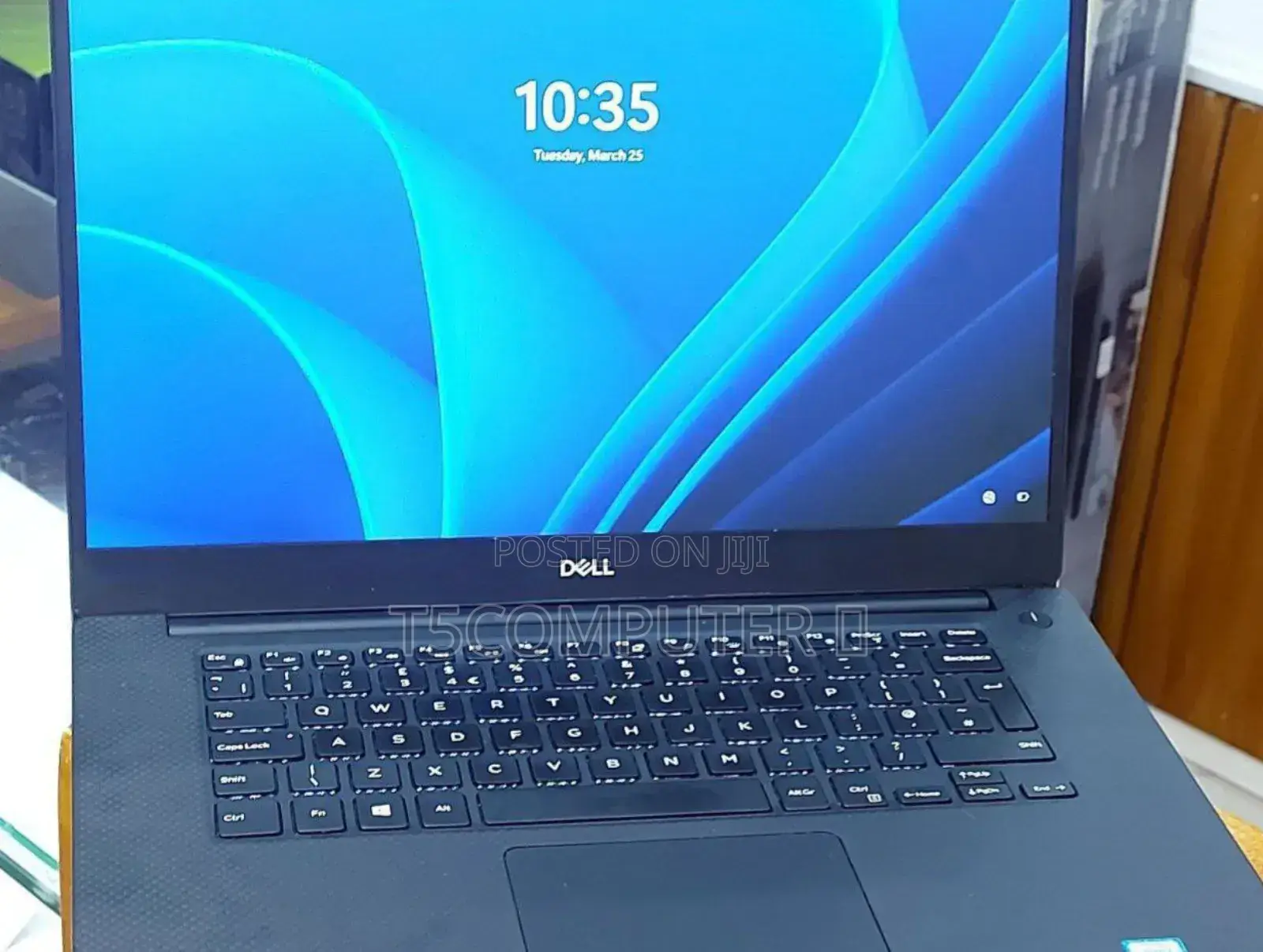 New Laptop Dell Precision 15 3541 16GB Intel Core I7 SSD 512GB