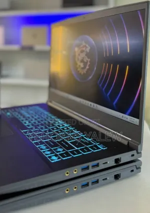 New Laptop MSI 16GB Intel Core I5 SSD 512GB