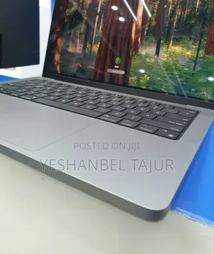 Photo - New Laptop Apple MacBook Pro M1 16GB Apple M1 SSD 1T