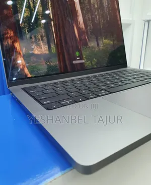 New Laptop Apple MacBook Pro M1 16GB Apple M1 SSD 1T