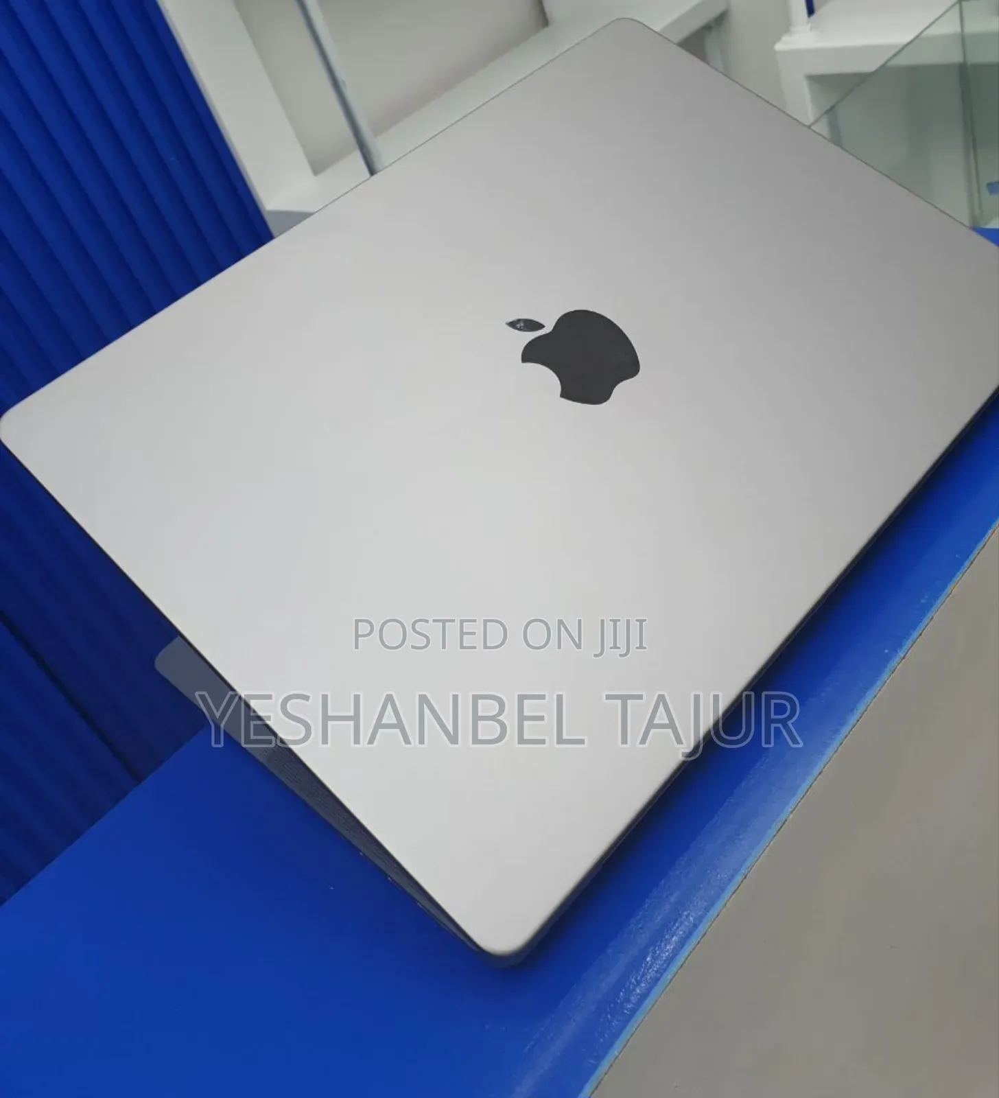 New Laptop Apple MacBook Pro M1 16GB Apple M1 SSD 1T