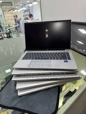 Photo - New Laptop HP EliteBook 840 16GB Intel Core I7 SSD 512GB
