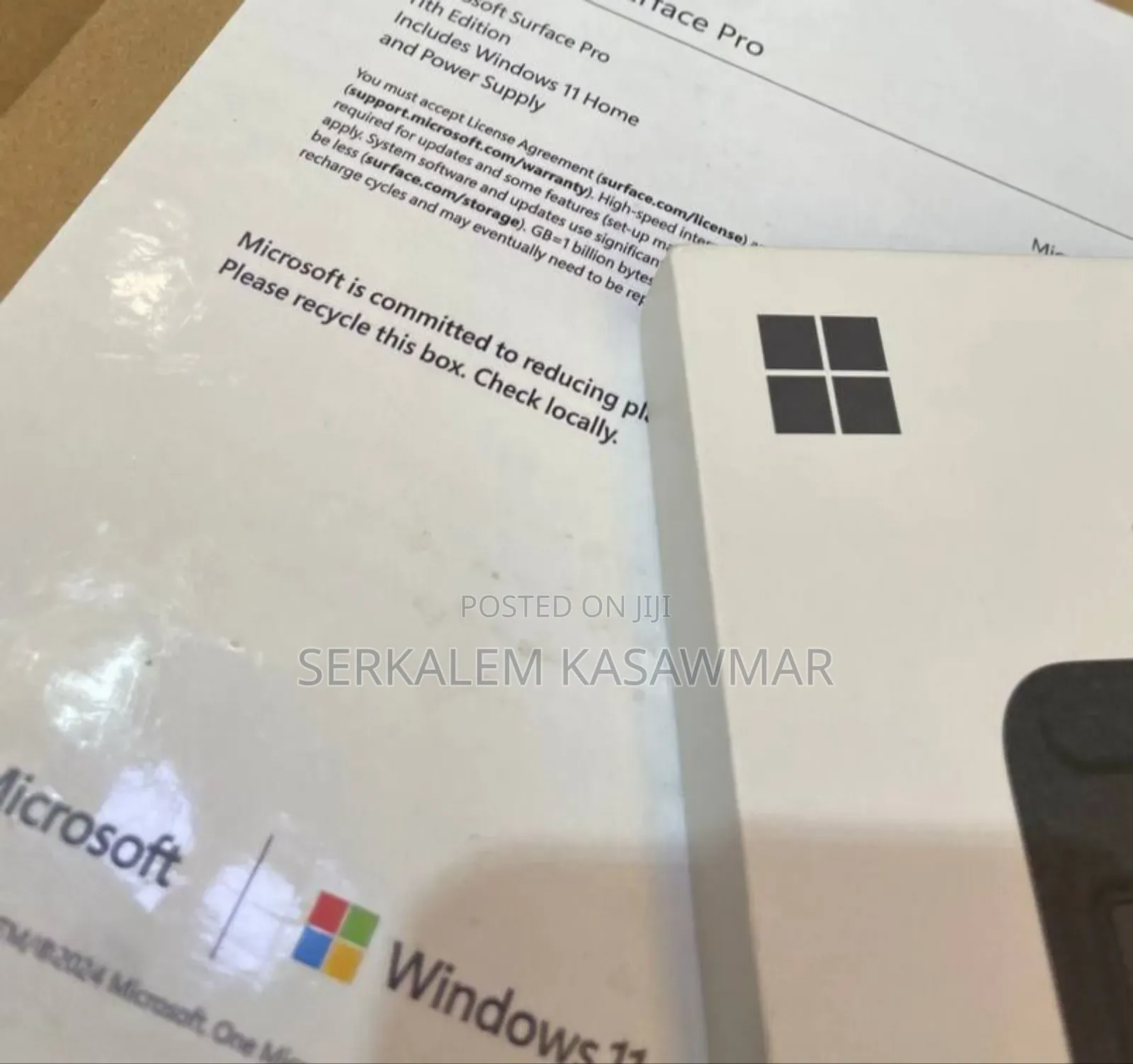 New Microsoft Surface Pro 16GB Qualcomm Snapdragon X Plus SSD 512GB