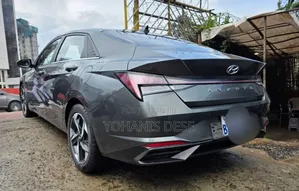 Hyundai Elantra 2021 Blue