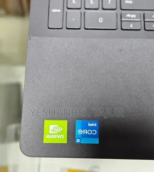 New Laptop Dell Vostro 15 3000 8GB Intel Core I5 SSD 512GB