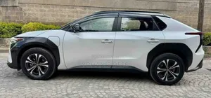 Toyota bZ4X 2023 White