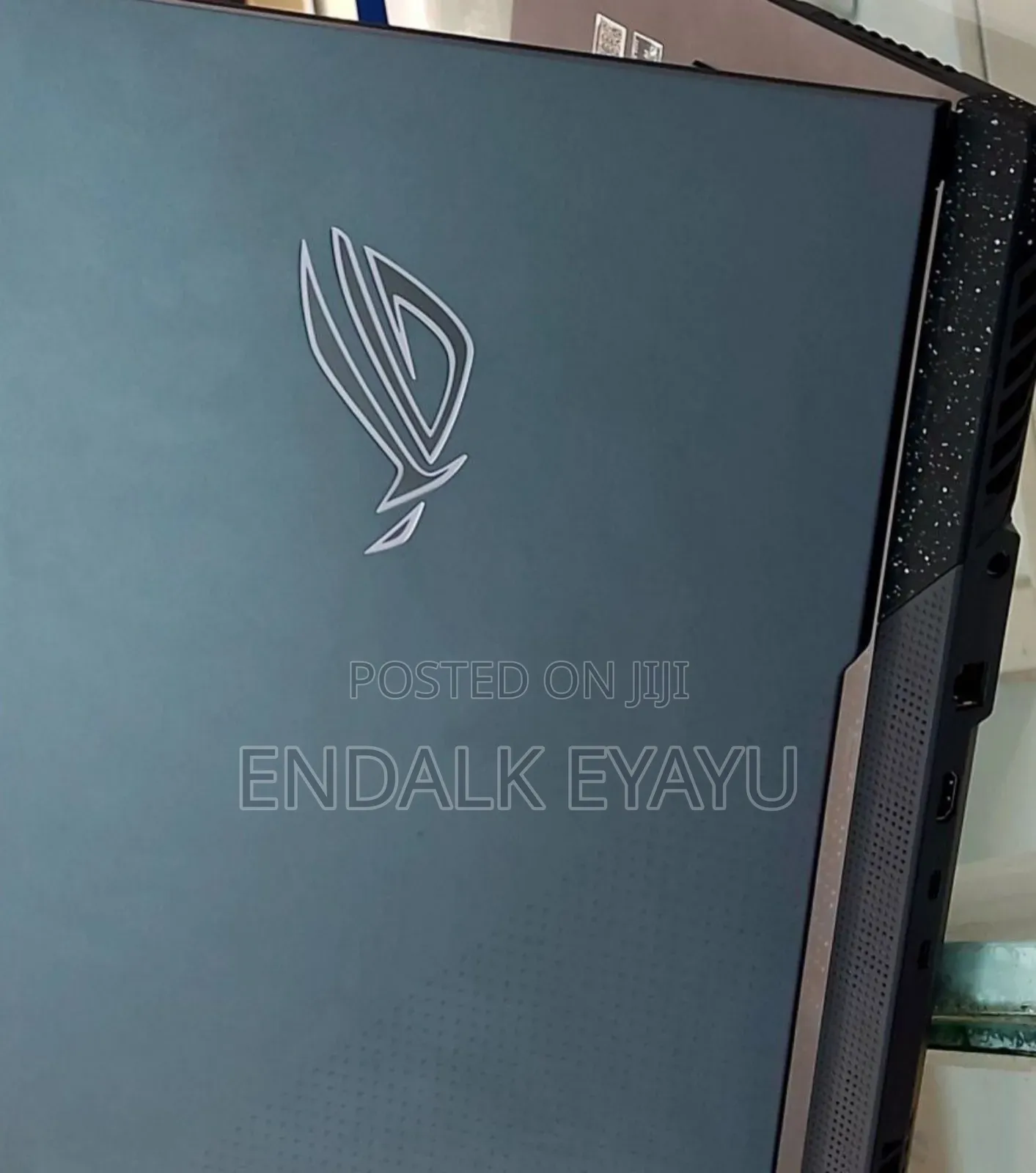 New Laptop Asus ROG Strix G17 16GB AMD Ryzen 9 SSD 1T