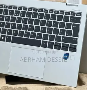 New Laptop HP EliteBook 830 16GB Intel Core I7 SSD 512GB
