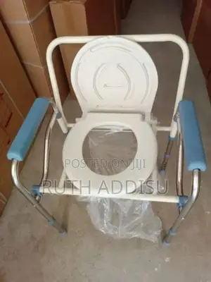 Photo - Toilet Chair袪我medical Poty Chair盎我commode Chair𧙕我commode