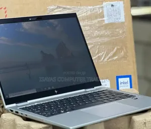New Laptop HP EliteBook 830 16GB Intel Core I7 SSD 1T