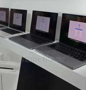 New Laptop Apple MacBook Pro 16GB Intel Core I7 SSD 1T