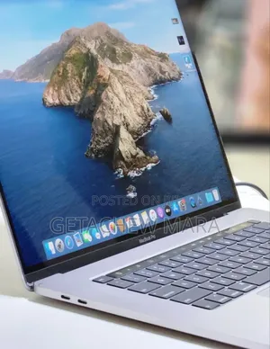 New Laptop Apple MacBook Pro 2019 32GB Intel Core I9 SSD 1T