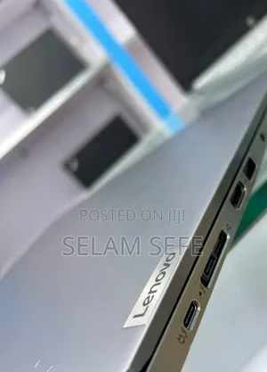 New Laptop Lenovo ThinkPad 13 16GB Intel Core I7 SSD 512GB