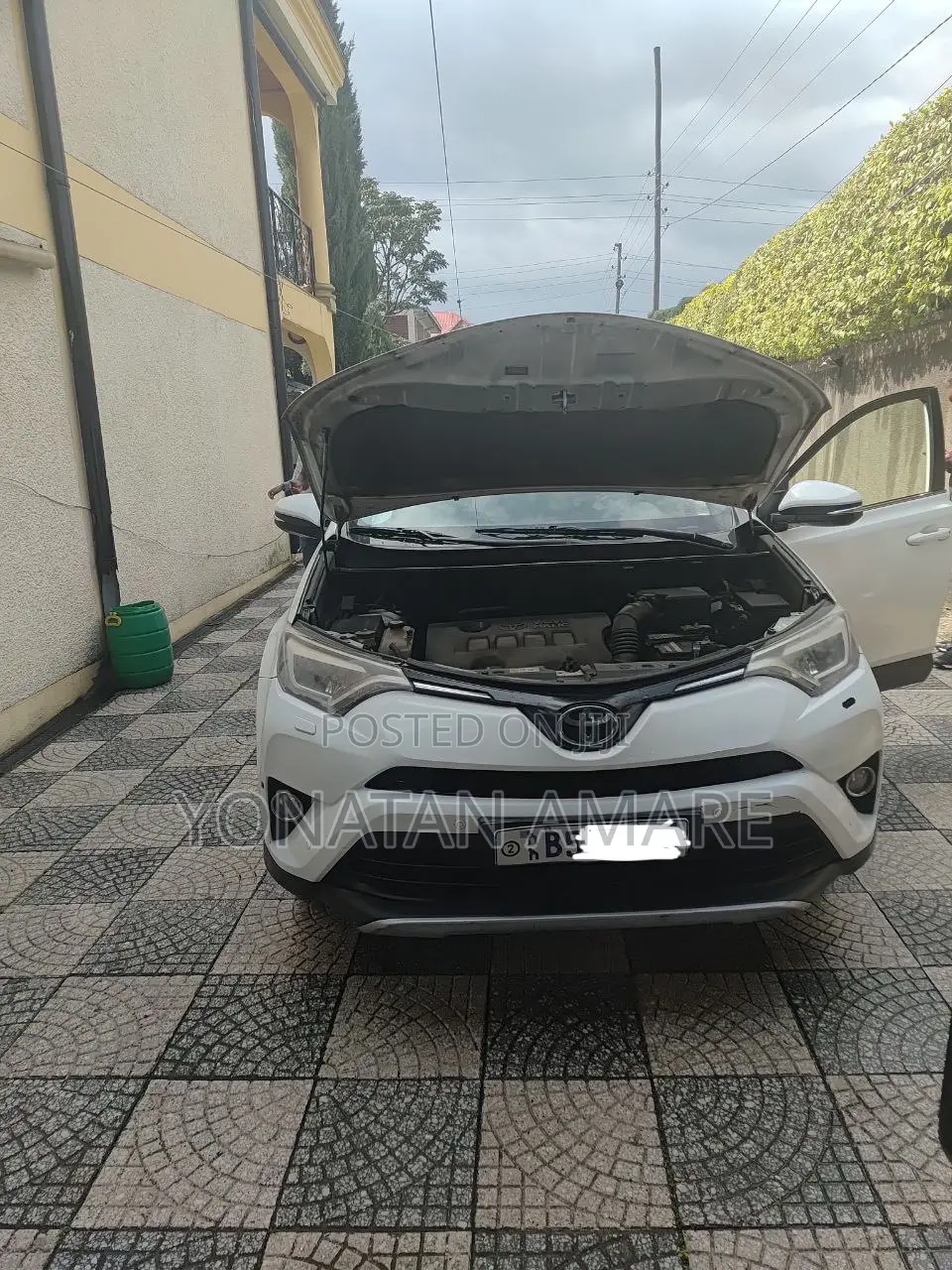 Toyota RAV4 2017 White