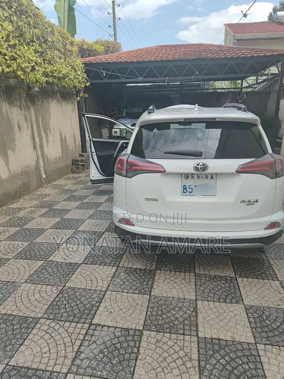 Toyota RAV4 2017 White
