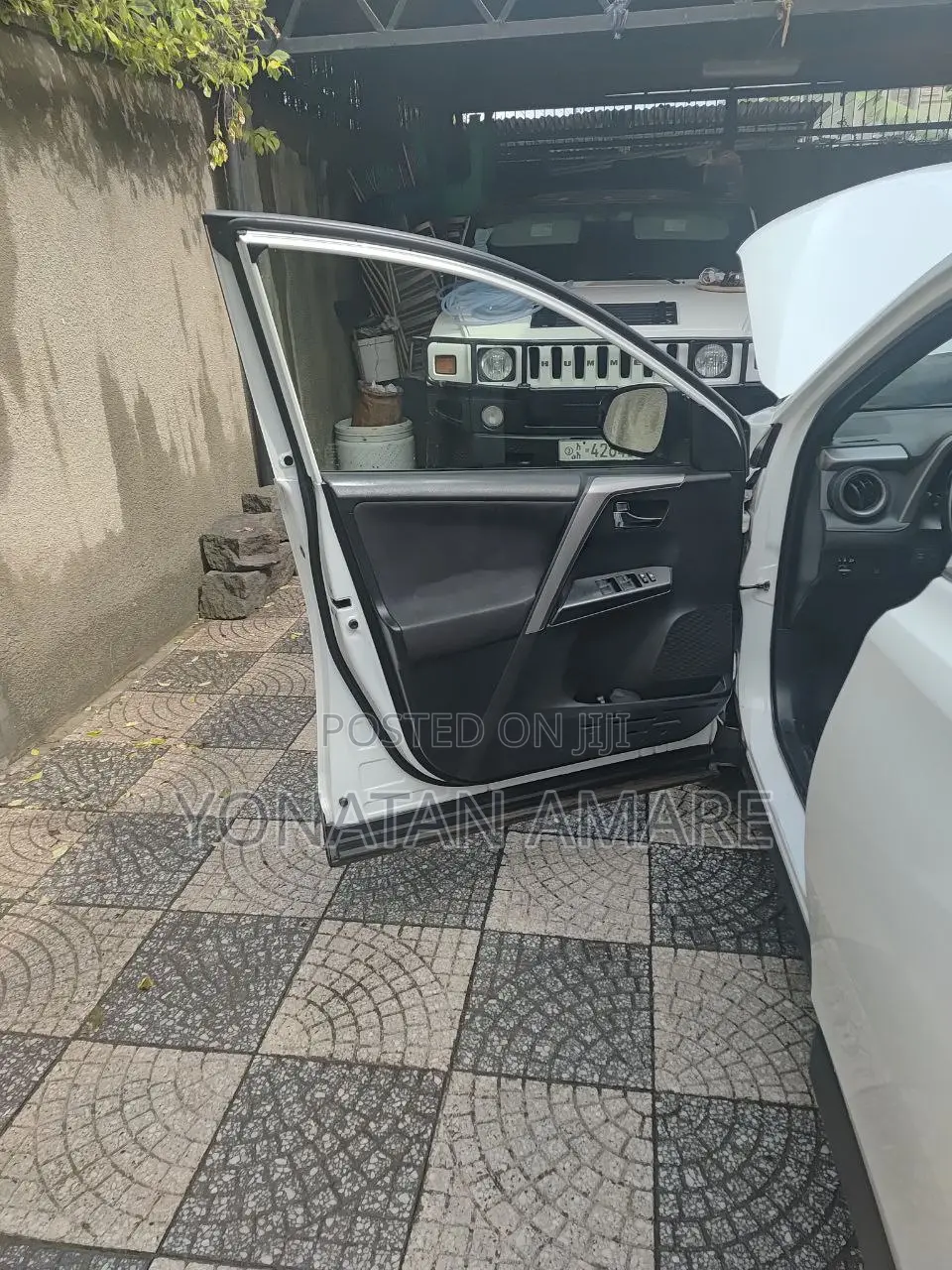 Toyota RAV4 2017 White