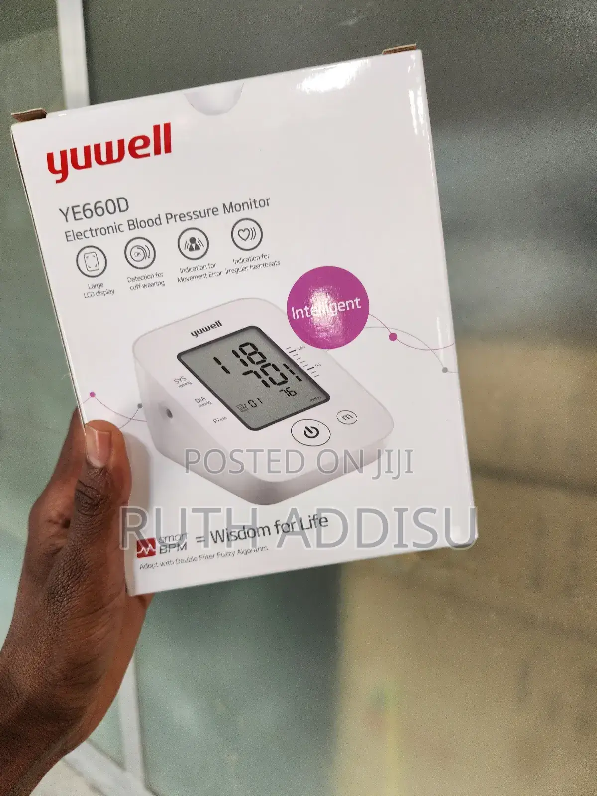 Digital Blood Pressuer Monitor袴喇medic Blood Pressure Monitor