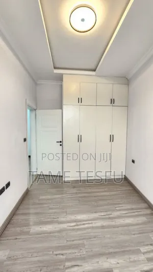 Furnished 8bdrm House in Badume Compowund, Bole for sale