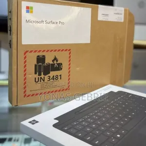 New Laptop Microsoft 16GB Qualcomm Snapdragon X Plus SSD 512GB