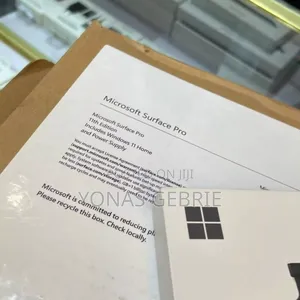 New Laptop Microsoft 16GB Qualcomm Snapdragon X Plus SSD 512GB