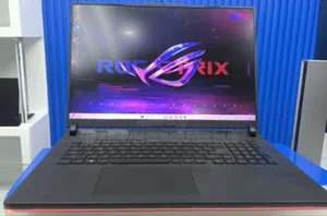 New Laptop Asus ROG Strix SCAR Edition 32GB Intel Core I9 SSD 2T