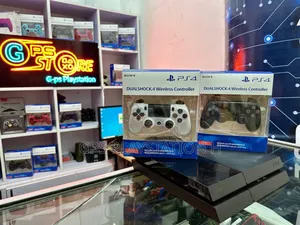 Photo - Playstation 4 Ps4 ፋት ሞዴል