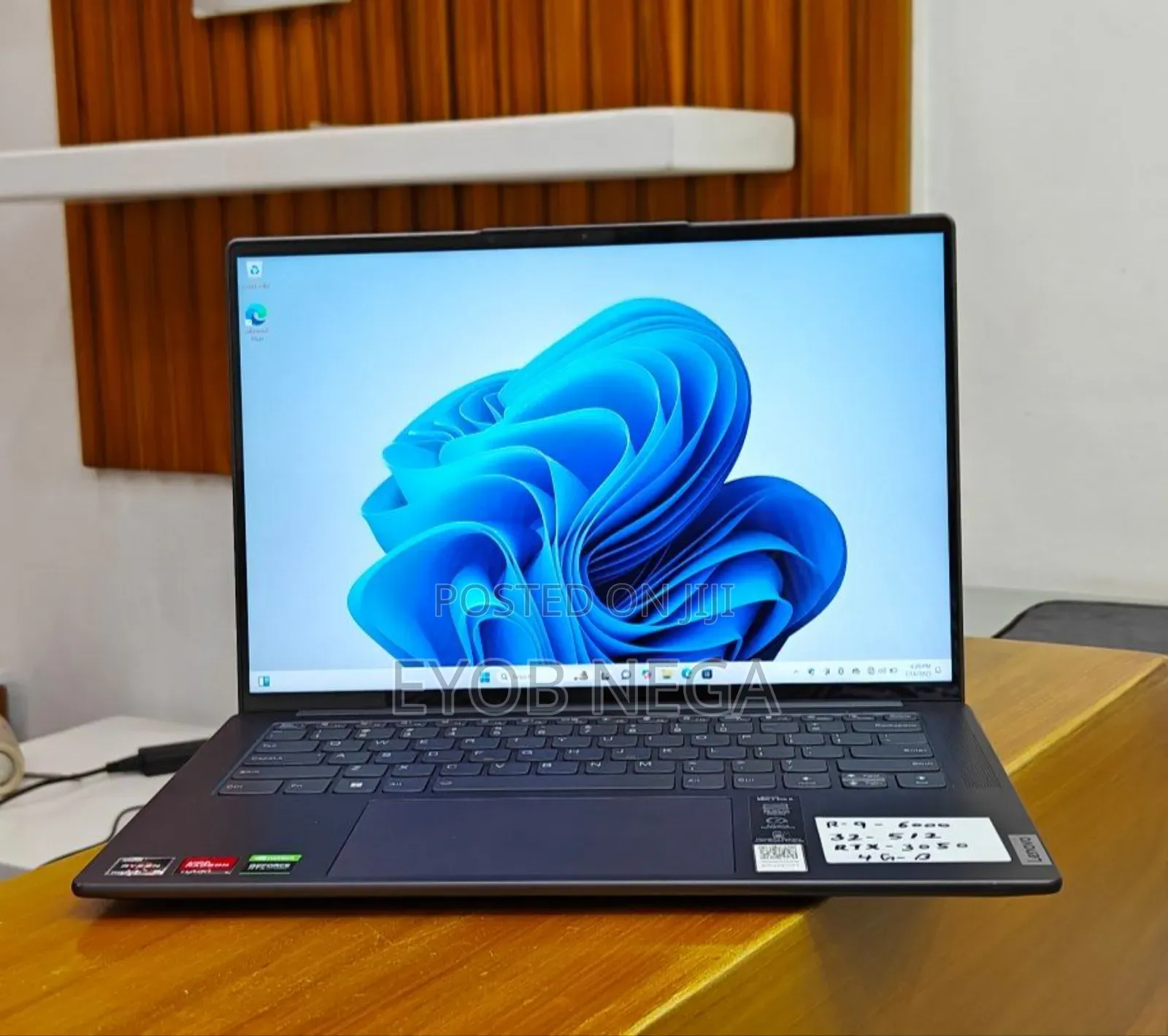 New Laptop Lenovo 32GB AMD Ryzen 9 SSD 512GB