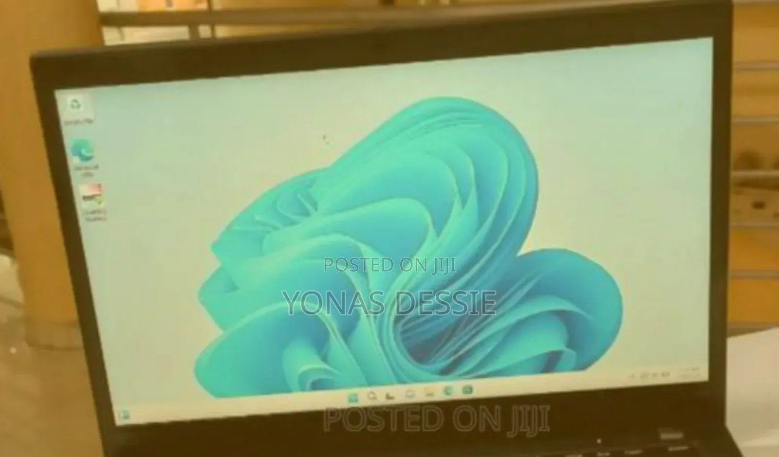 New Laptop Lenovo ThinkPad t495s 16GB AMD Ryzen 5 SSD 512GB