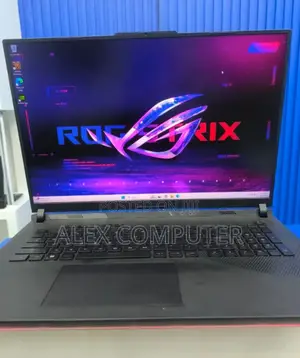 New Laptop Asus ROG Strix SCAR Edition 32GB Intel Core I9 SSD 2T