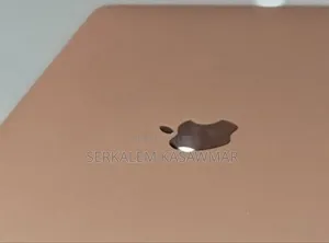 New Laptop Apple MacBook Air 2020 M1 8GB Apple M1 SSD 256GB