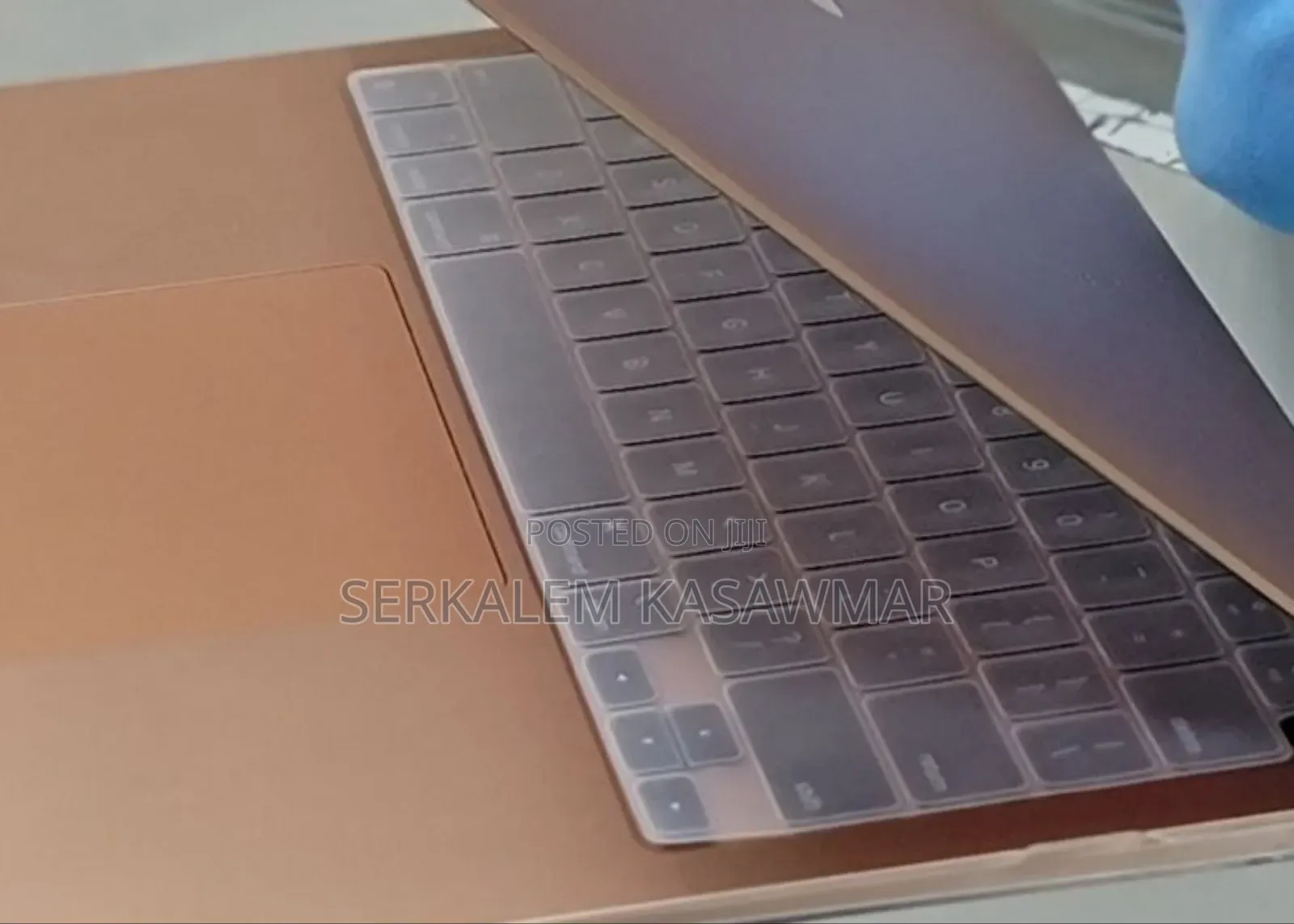 New Laptop Apple MacBook Air 2020 M1 8GB Apple M1 SSD 256GB