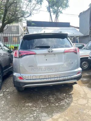 Toyota RAV4 2016 Silver