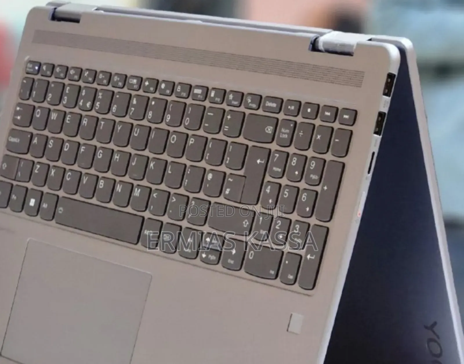 New Laptop Lenovo Yoga 7i 16GB Intel Core I7 SSHD (Hybrid) 1T