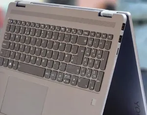 New Laptop Lenovo Yoga 7i 16GB Intel Core I7 SSHD (Hybrid) 1T