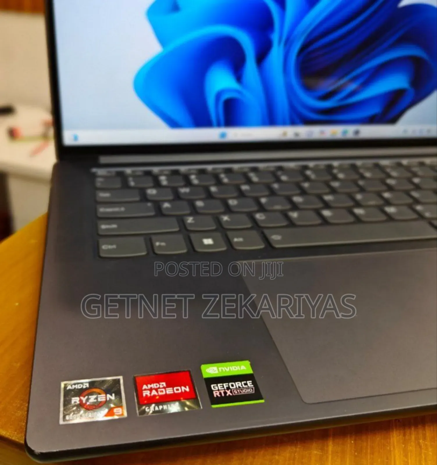 New Laptop Lenovo 32GB AMD Ryzen 9 SSD 512GB
