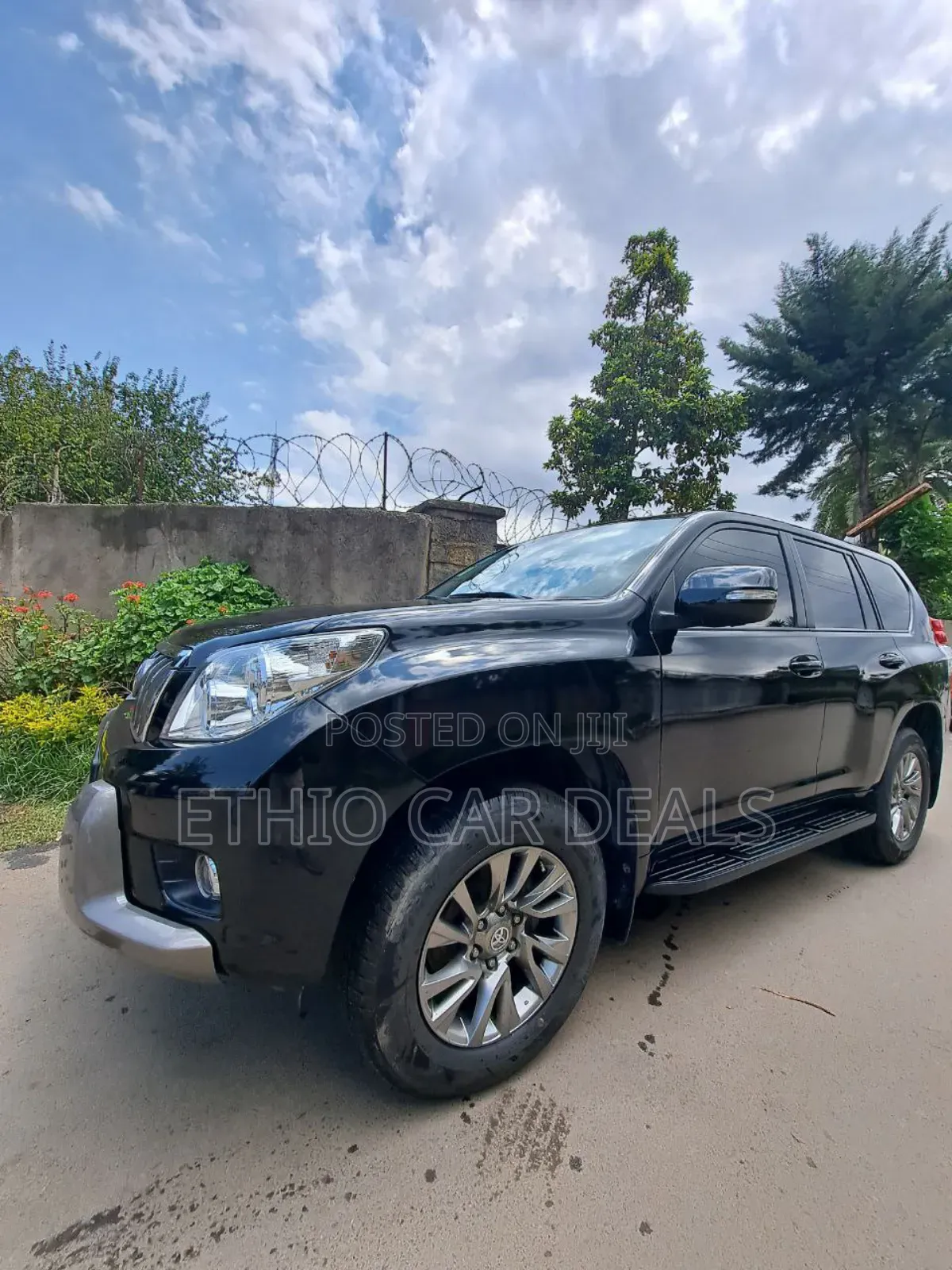 Toyota Land Cruiser Prado 2012 Black