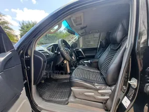 Toyota Land Cruiser Prado 2012 Black