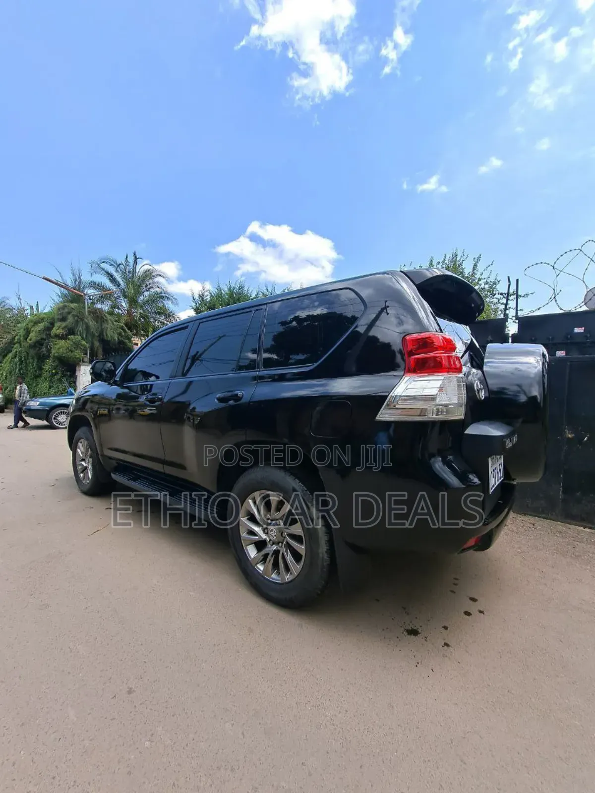 Toyota Land Cruiser Prado 2012 Black