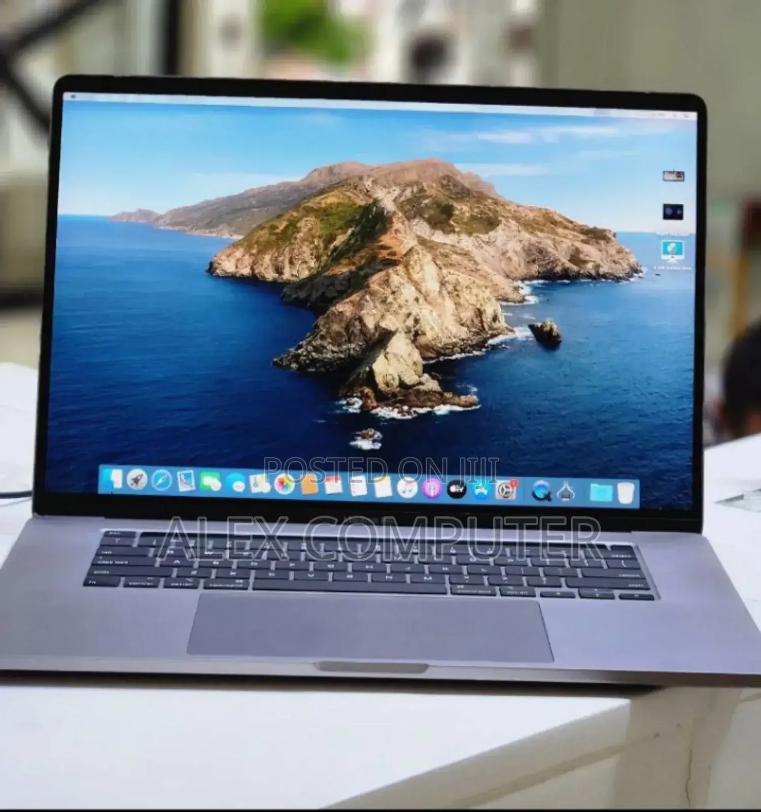 New Laptop Apple MacBook Pro 2019 32GB Intel Core I9 SSD 1T