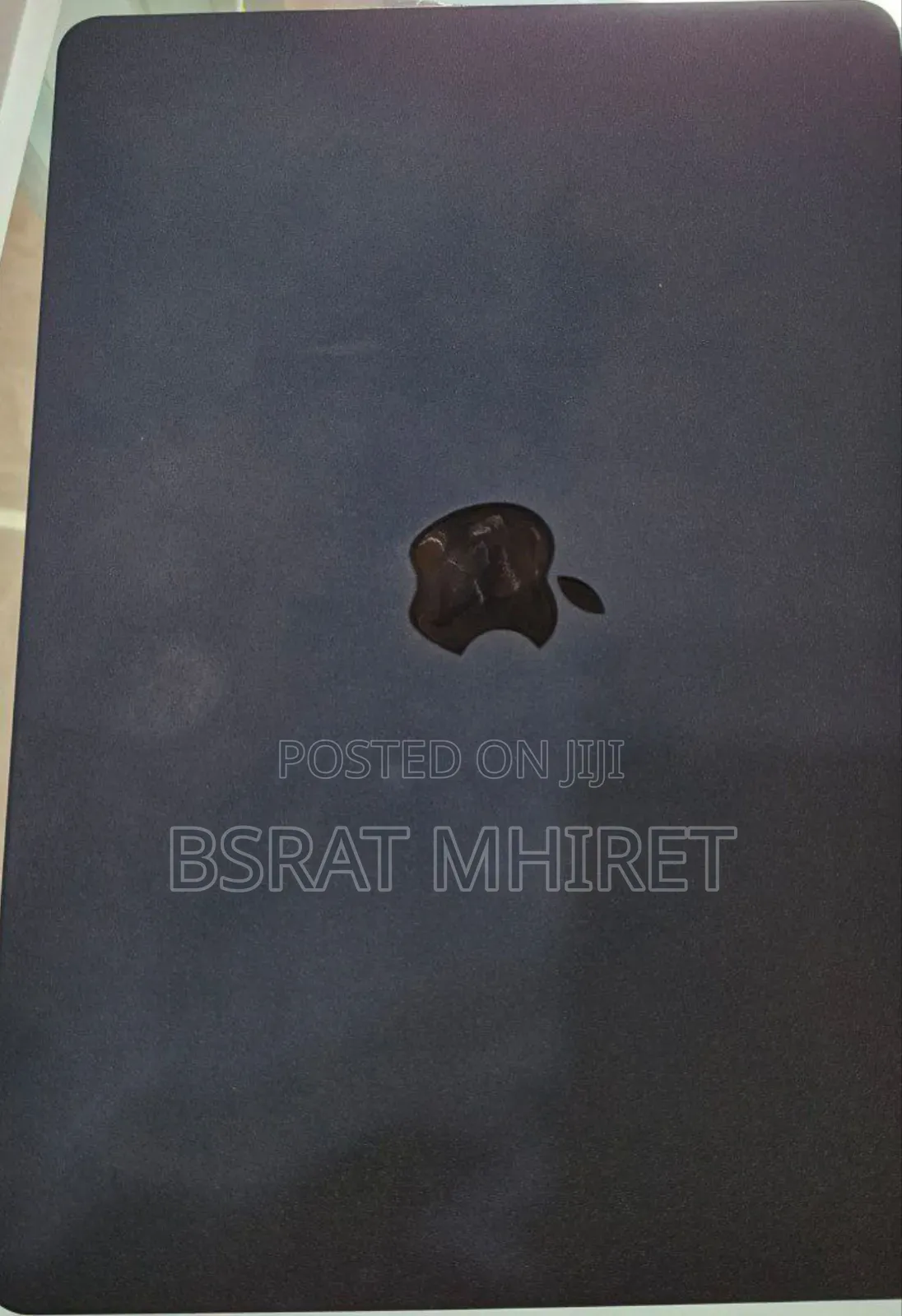 New Laptop Apple MacBook Air 2022 M2 8GB Apple M2 SSD 256GB