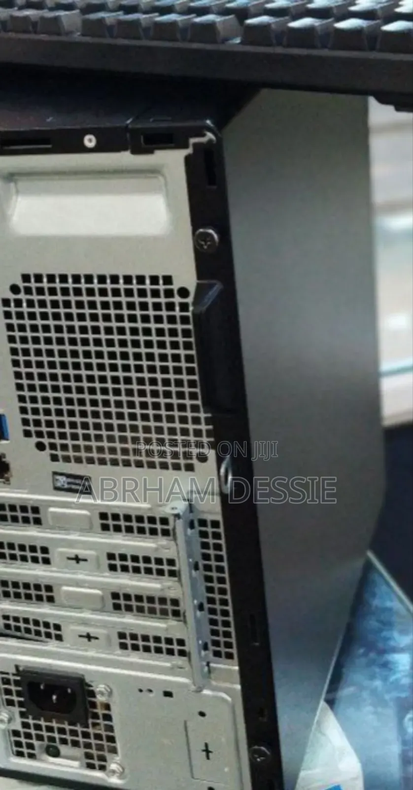 New Laptop Dell 8GB Intel Core I5 HDD 1T