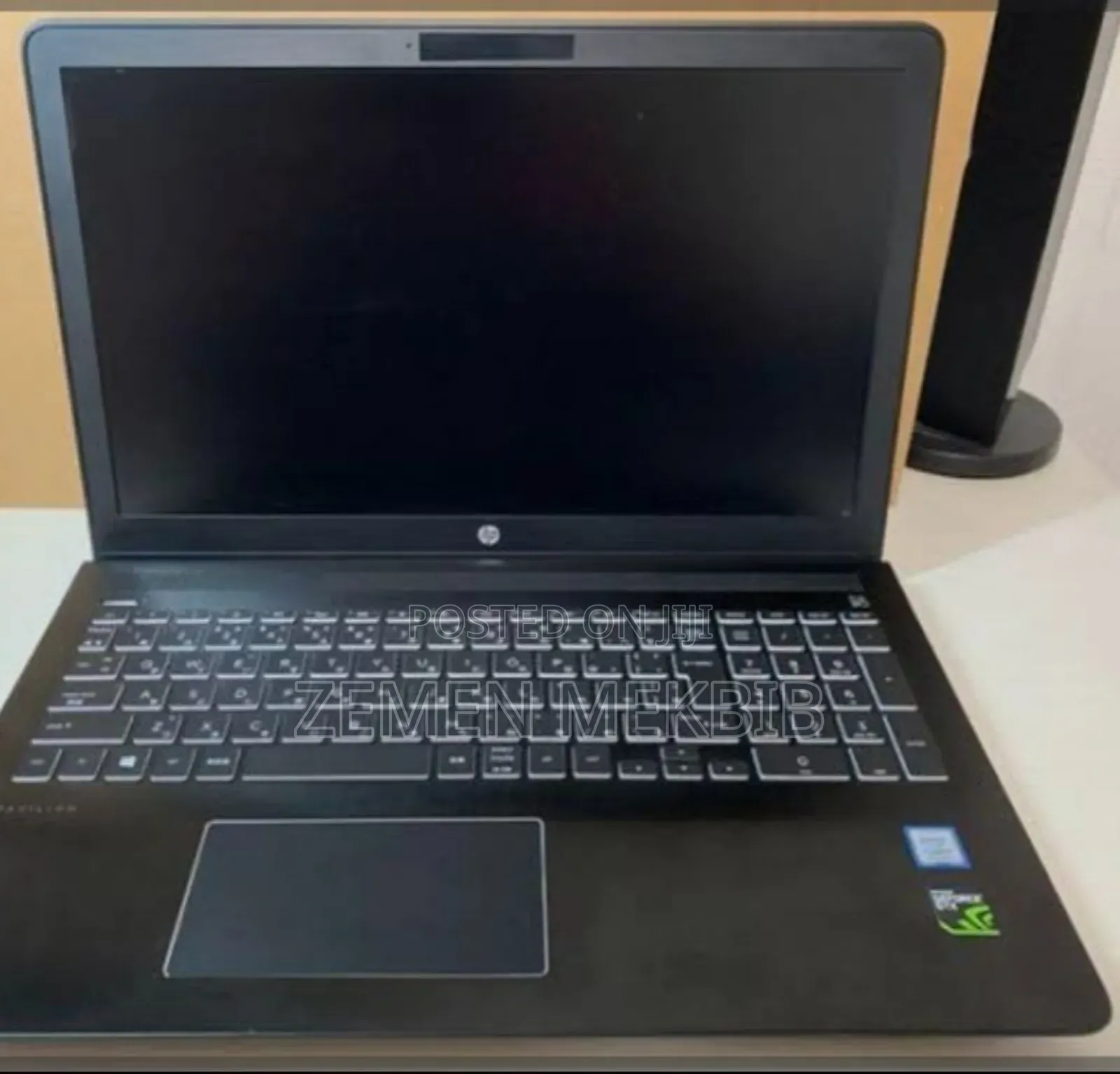 New Laptop HP Pavilion 15 8GB Intel Core I7 SSD 256GB