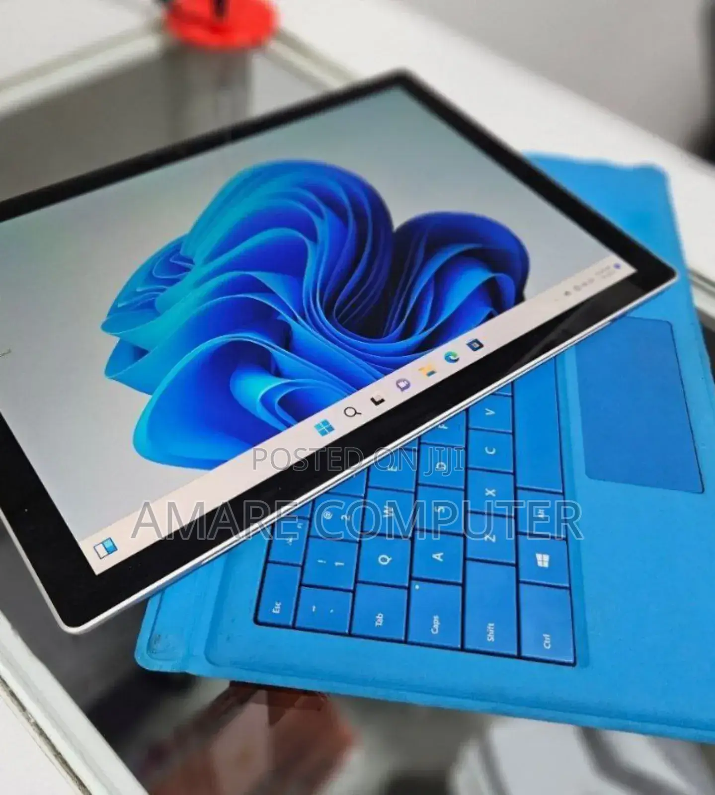 New Laptop Microsoft Surface Pro 7 8GB Intel Core I5 SSD 128GB