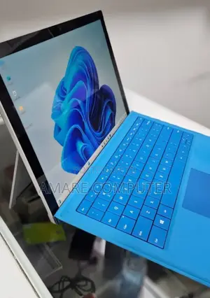 New Laptop Microsoft Surface Pro 7 8GB Intel Core I5 SSD 128GB