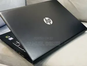 New Laptop HP Pavilion 15 8GB Intel Core I7 SSD 256GB