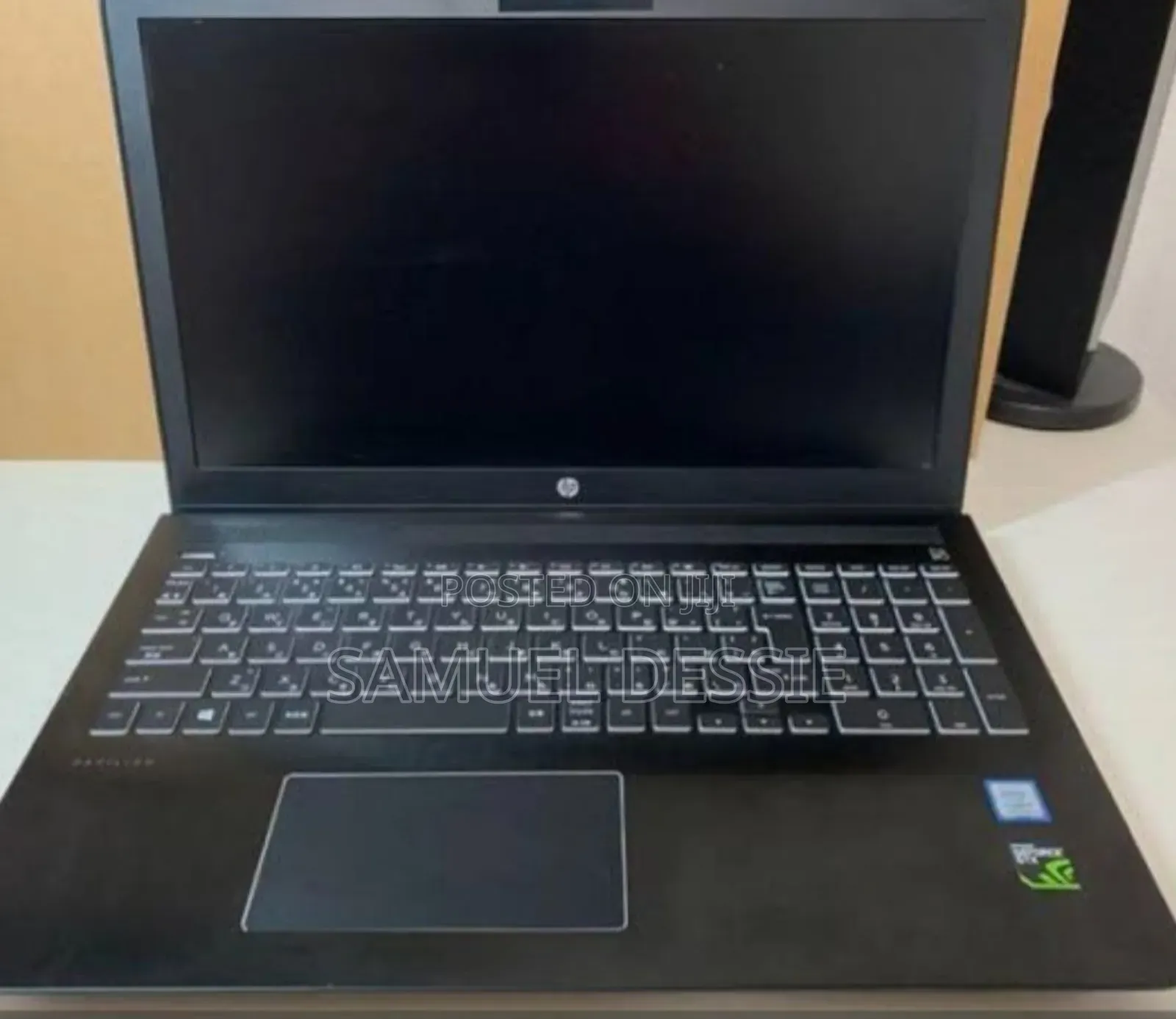 New Laptop HP Pavilion 15 8GB Intel Core I7 SSD 256GB