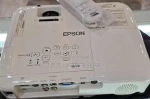 Epson Projector
Model Name: Eb-S31
Has : Bag Interface: